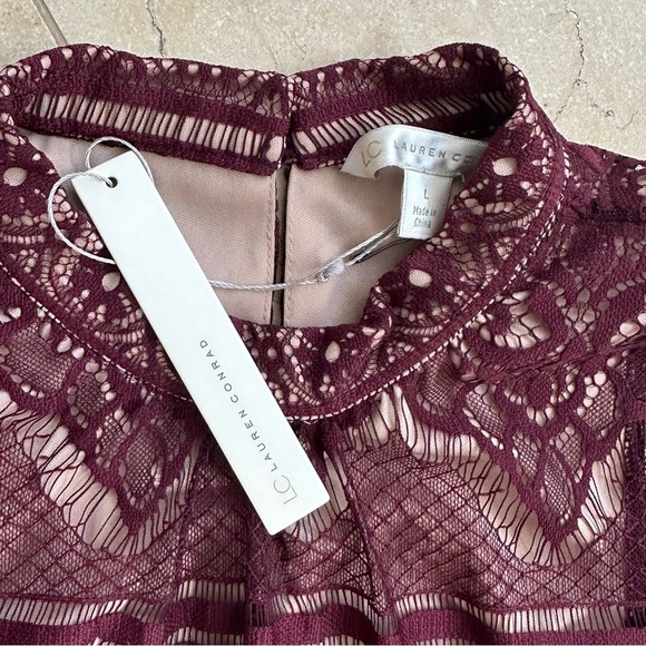 LC Lauren Conrad Sleeveless Lace Top NWT size Large - Picture 3 of 4